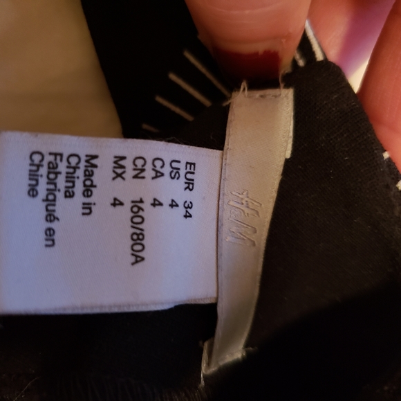 H&M Pocked back zip dress - Picture 5 of 6